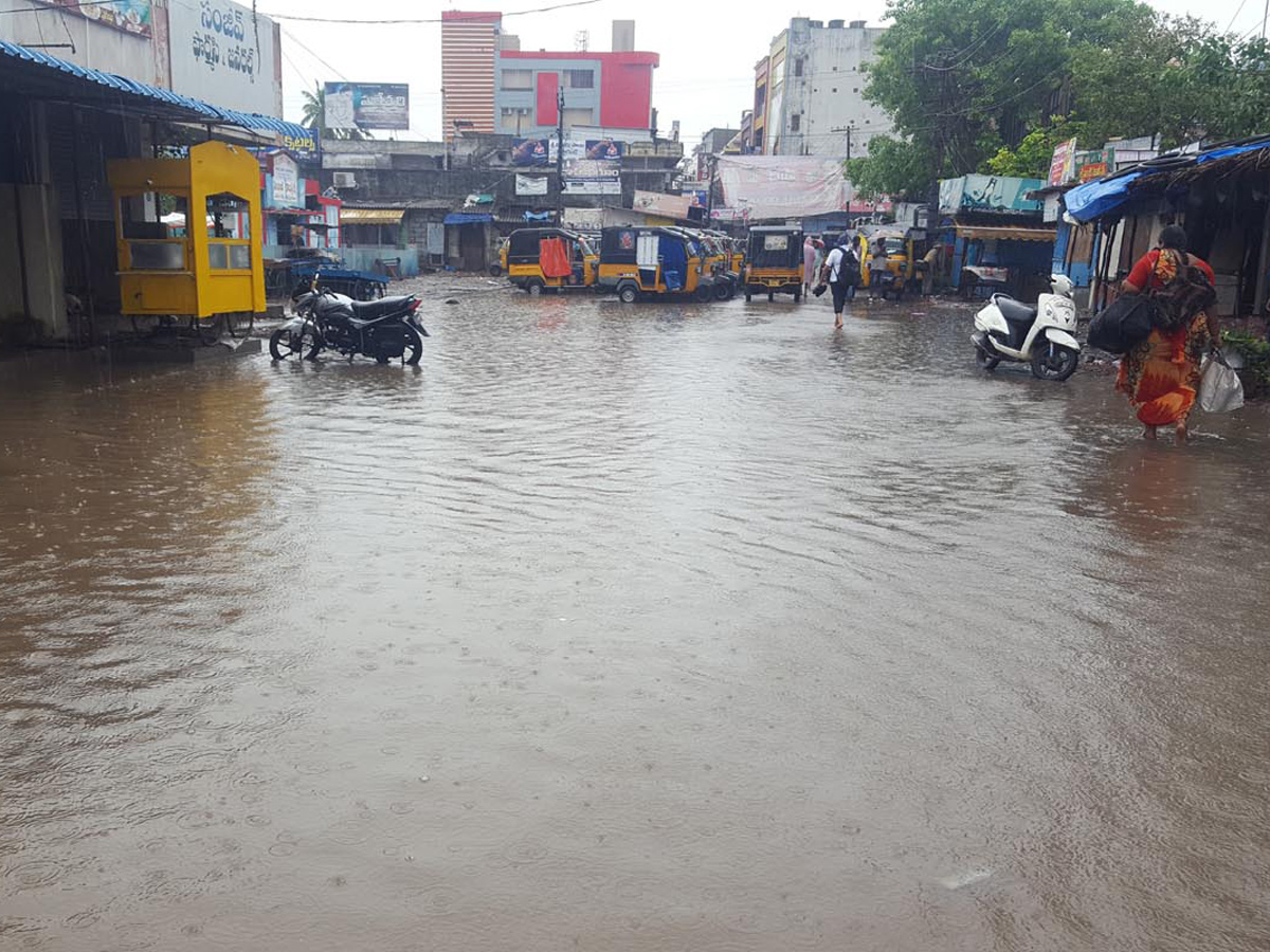 Heavy Rain in Andhra Pradesh Photo Gallery - Sakshi13