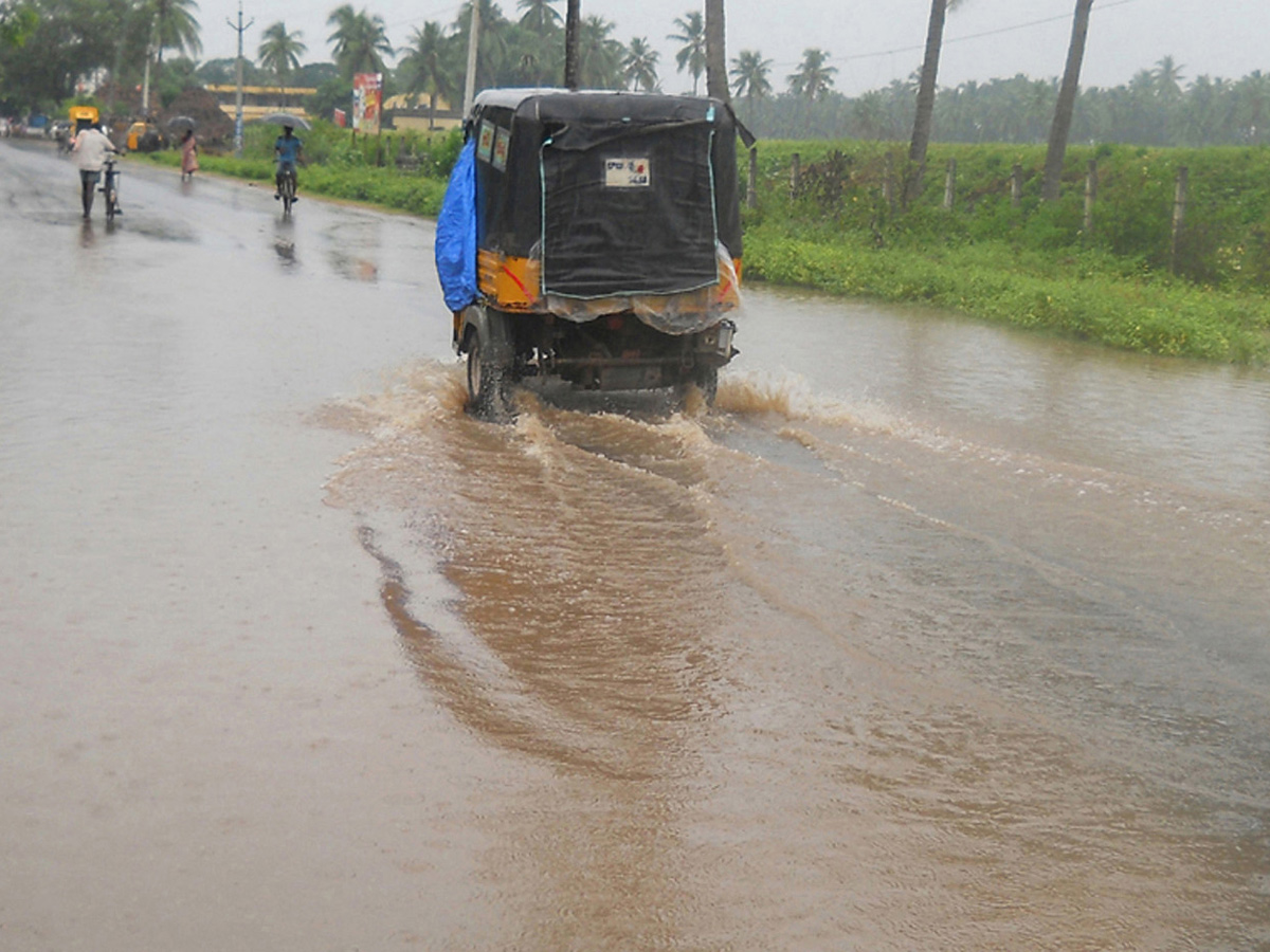 Heavy Rain in Andhra Pradesh Photo Gallery - Sakshi2