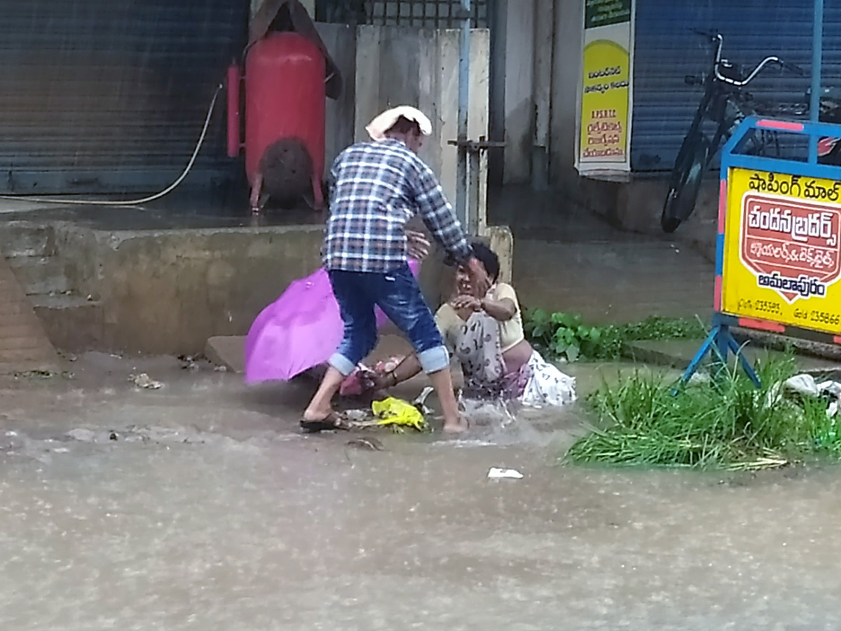 Heavy Rain in Andhra Pradesh Photo Gallery - Sakshi24