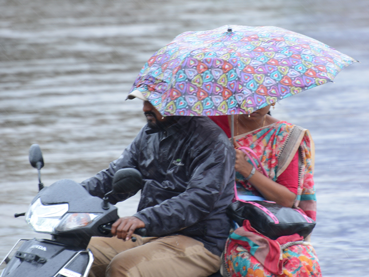Heavy Rain in Andhra Pradesh Photo Gallery - Sakshi28
