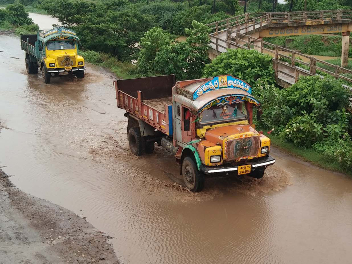 Heavy Rain in Andhra Pradesh Photo Gallery - Sakshi4
