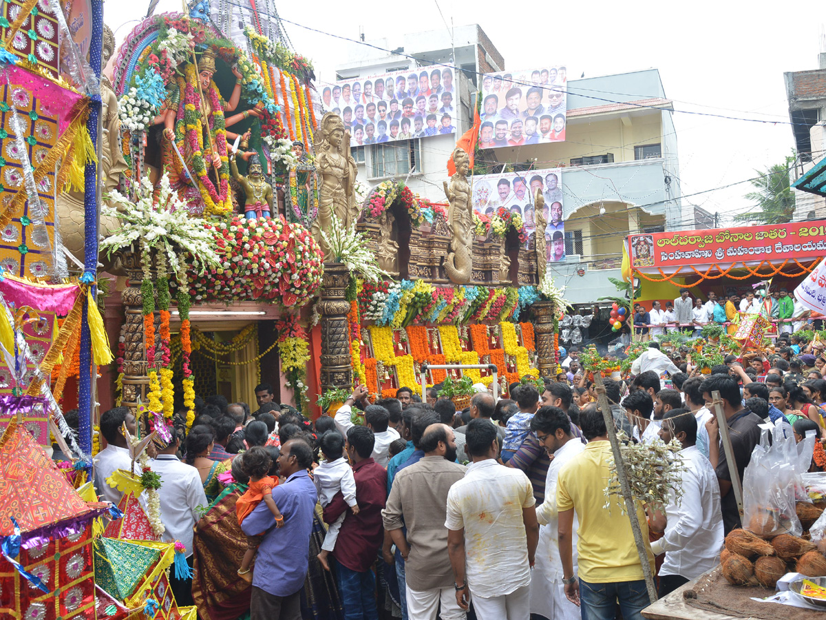 bonalu hyderabad 2019 Photo Gallery - Sakshi18