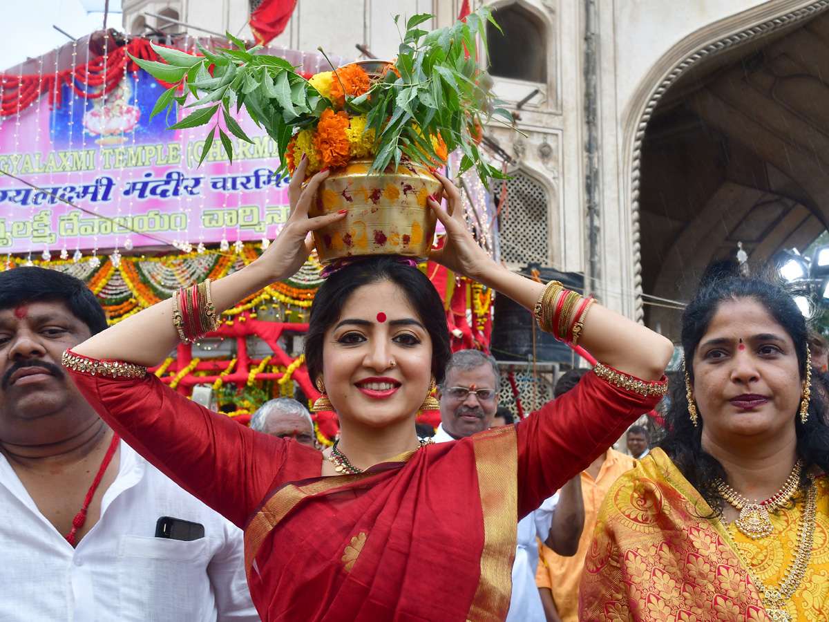 bonalu hyderabad 2019 Photo Gallery - Sakshi28