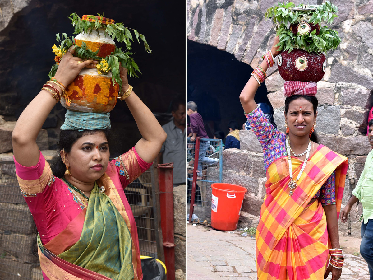Bonalu festival kicks off at Golconda Fort Photo Gallery - Sakshi11