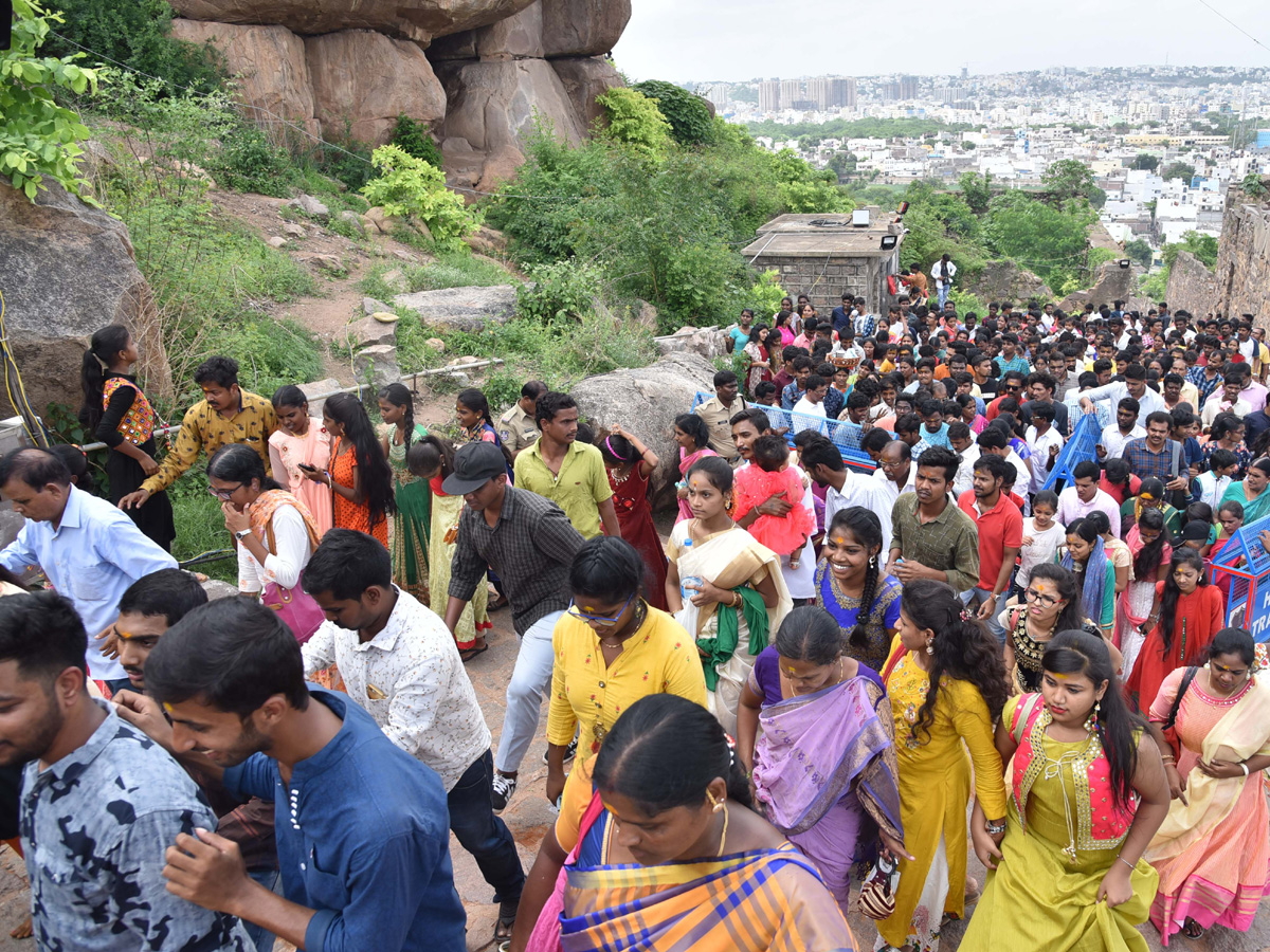Bonalu festival kicks off at Golconda Fort Photo Gallery - Sakshi18