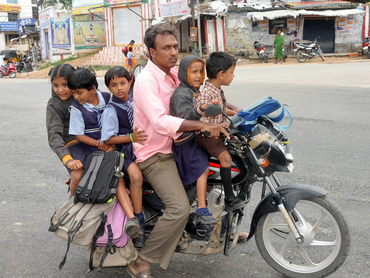 Best photos of The Week in AP and Telangana August 11-08-2019 to August 18-08- 2019 - Sakshi10