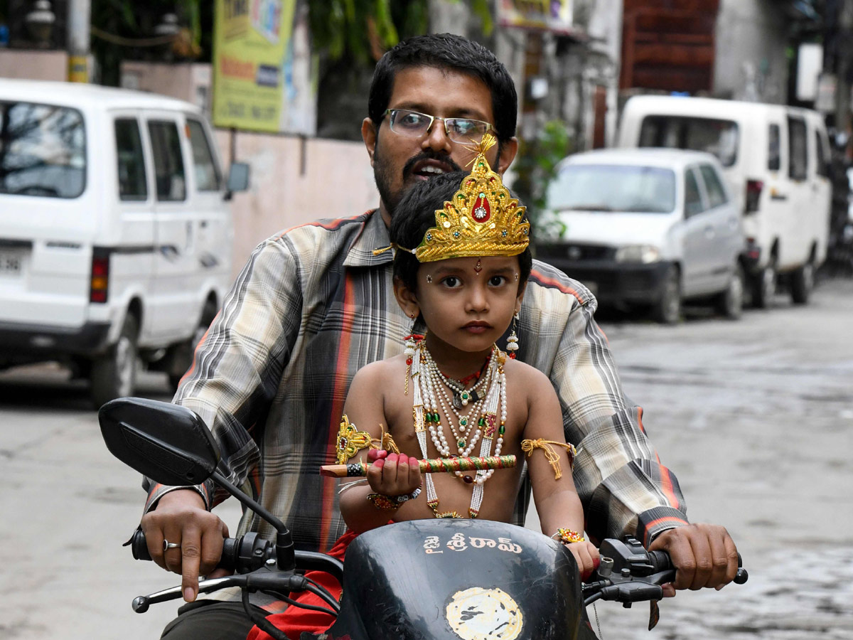 Krishna Janmashtami Festival 2019 Photo Gallery - Sakshi12