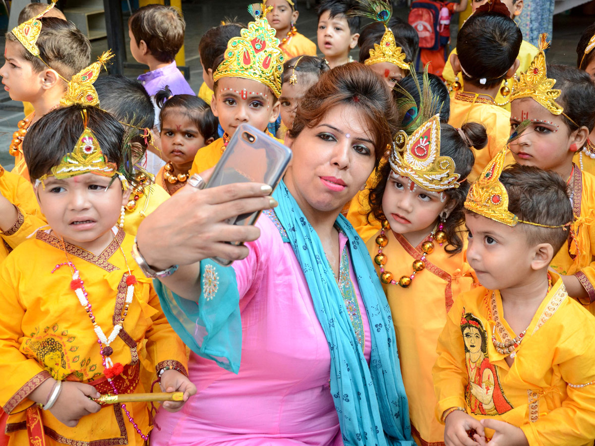 Krishna Janmashtami Festival 2019 Photo Gallery - Sakshi17