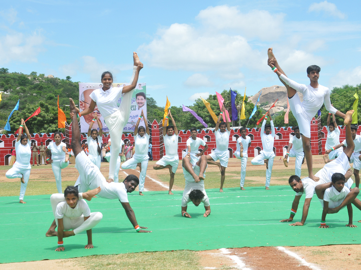 Best Photos of The Week in AP and Telangana August 25-08-2019 to september 01-09- 2019 - Sakshi7