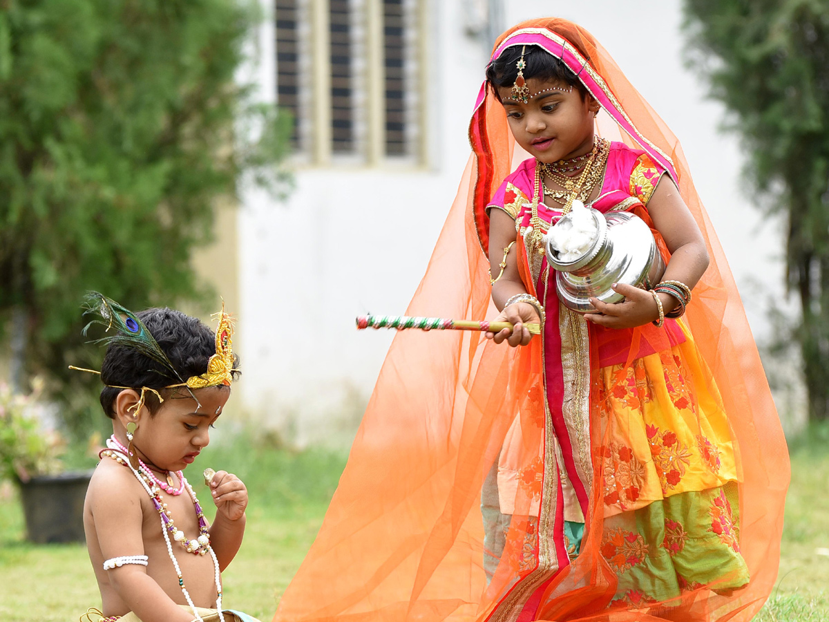 Best Photos of The Week in AP and Telangana August 25-08-2019 to september 01-09- 2019 - Sakshi11