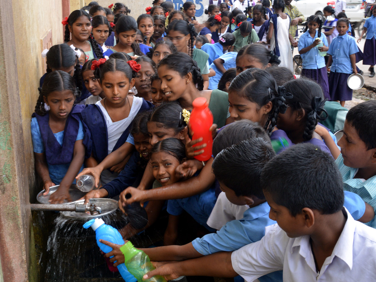 Best images of The Week in AP and Telangana August 04 to August 11 2019 - Sakshi30