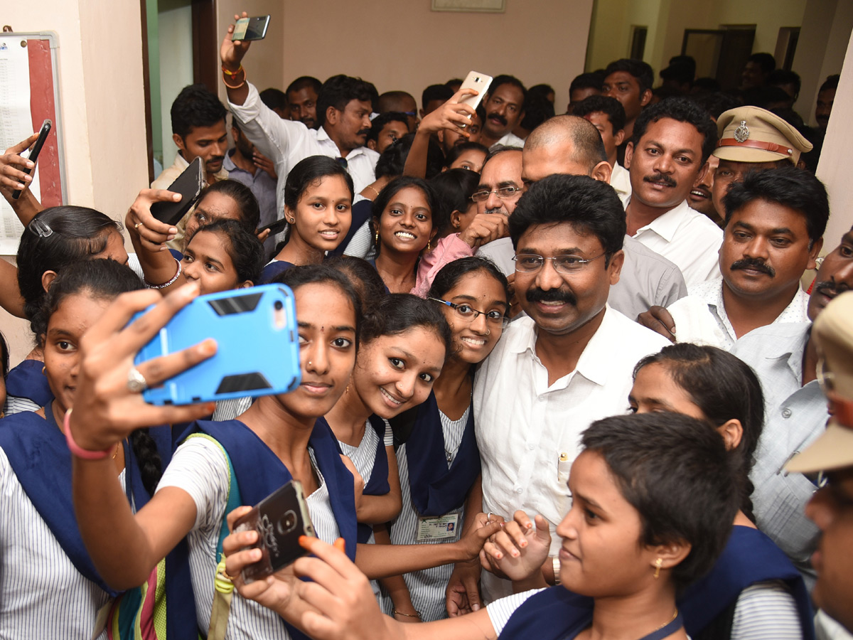 Best images of The Week in AP and Telangana August 04 to August 11 2019 - Sakshi2