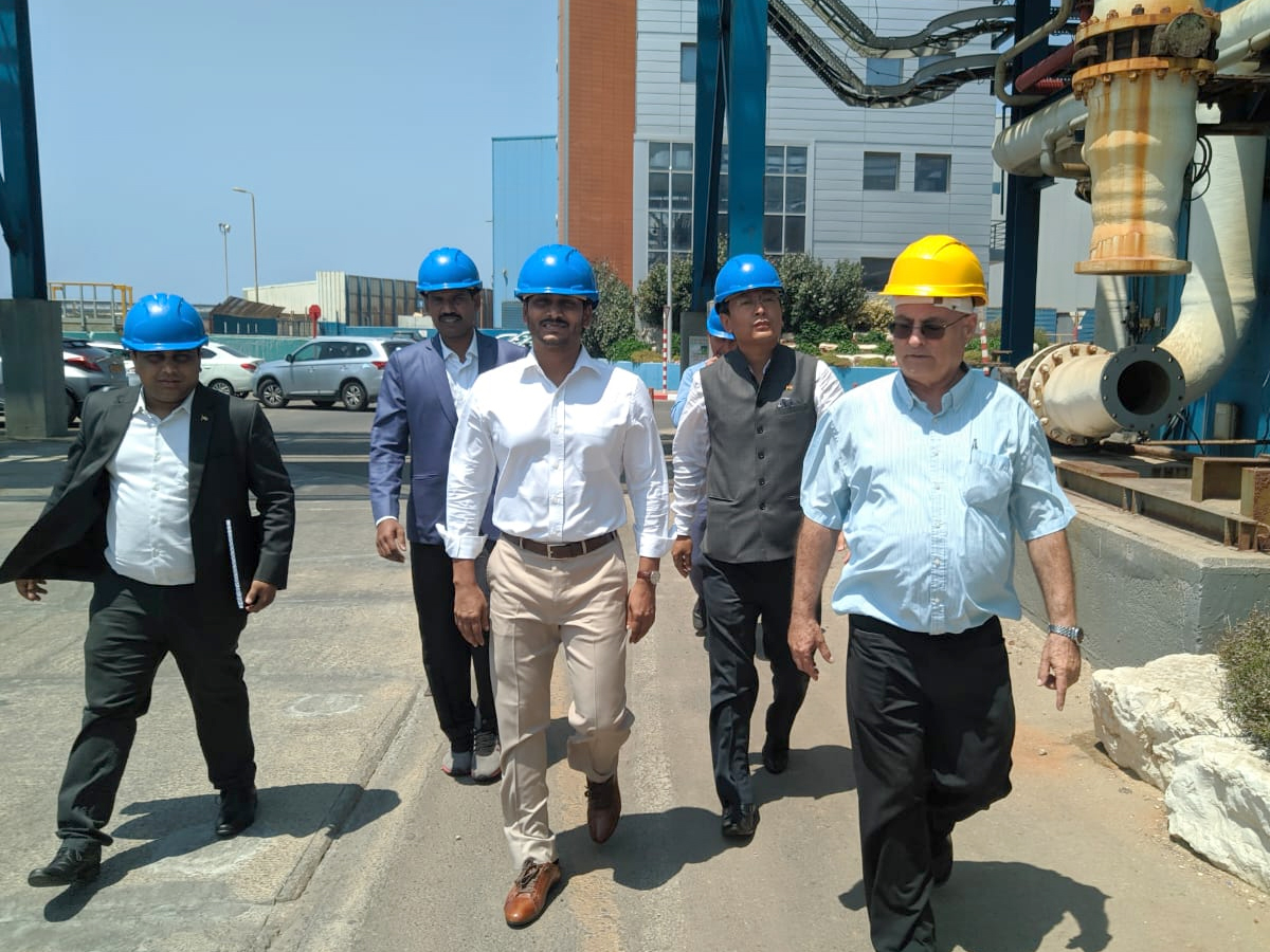 CM YS Jagan Visited The Desalination Facility In Israel Photo Gallery - Sakshi1