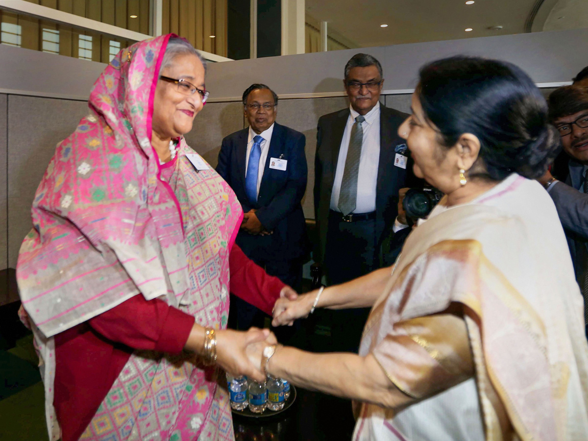 Sushma Swaraj passes away Photo Gallery - Sakshi11