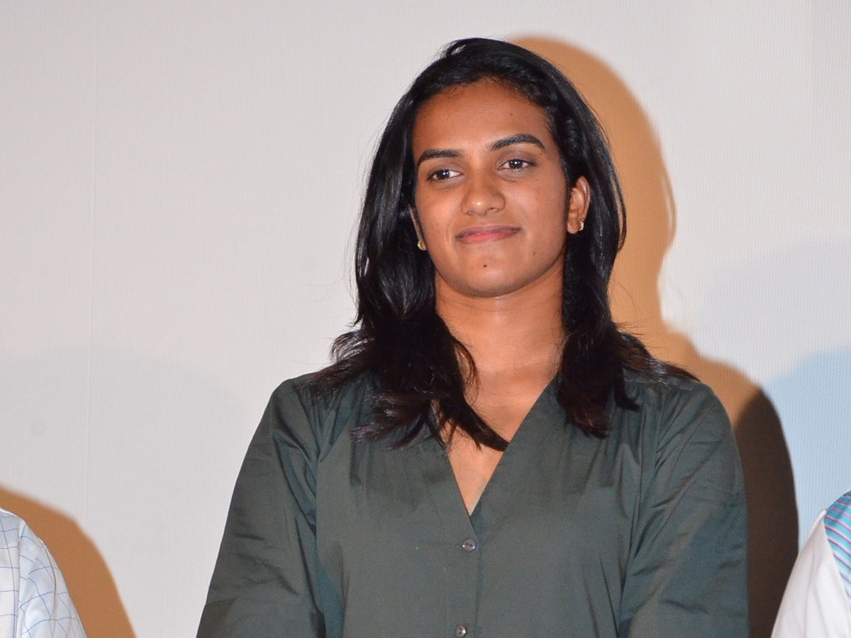 PV Sindhu Watches Kousalya Krishnamurthy Movie Photo Gallery - Sakshi15