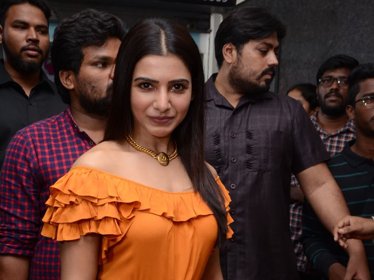 Samantha Launches Overseas Education Center at Hyderabad Photo Gallery - Sakshi1