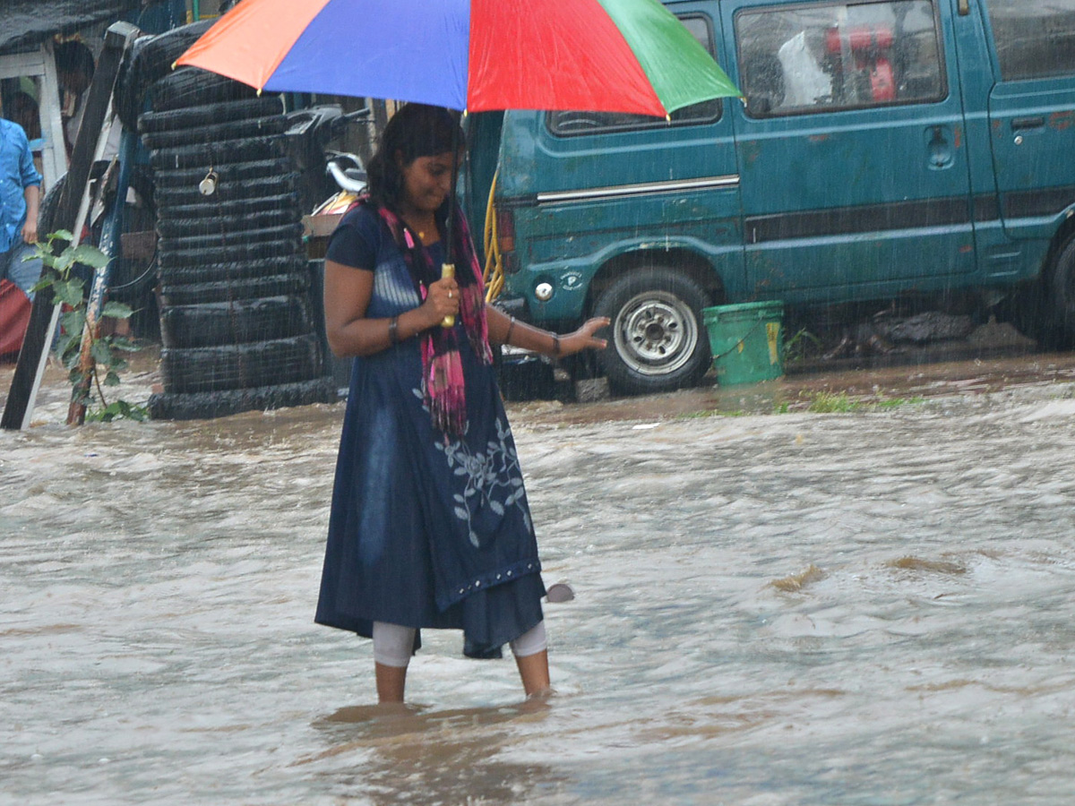 Heavy Rain in Hyderabad Photo Gallery - Sakshi3