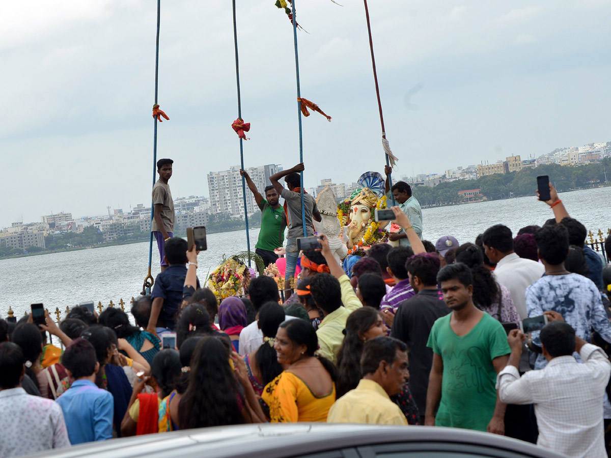 Hyderabad Ganesh Nimajjanam in Tank Bund Photo Gallery - Sakshi44