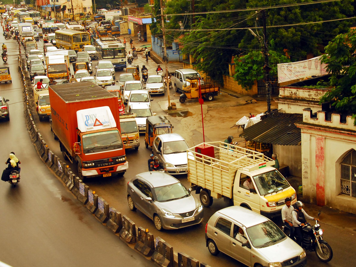 Heavy Rain in Hyderabad Photo Gallery - Sakshi9