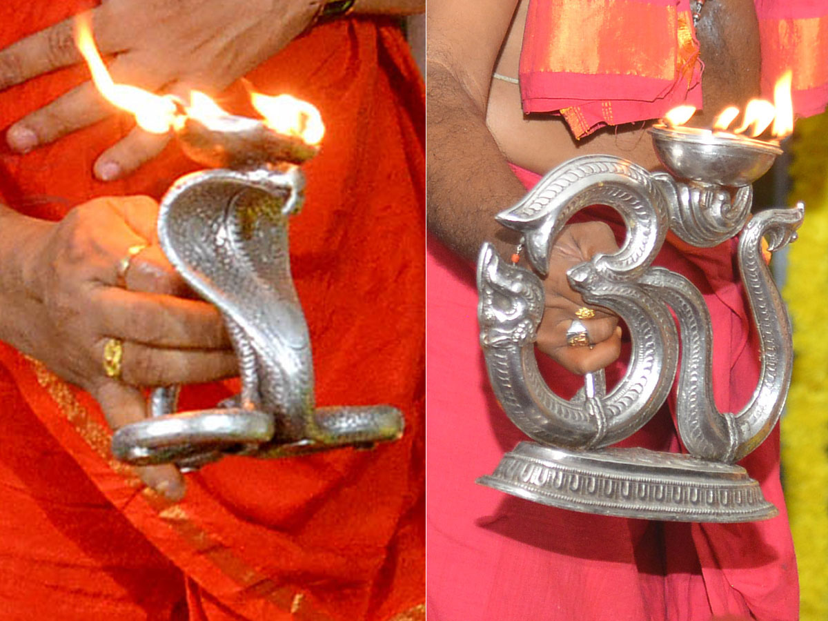 Sharan Navaratri Celebrations in Vijayawada Photo Gallery - Sakshi23