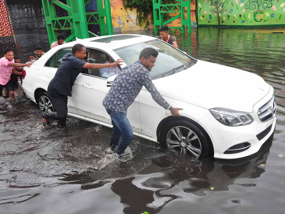 Heavy Rain in Andhra Pradesh Photo Gallery - Sakshi2