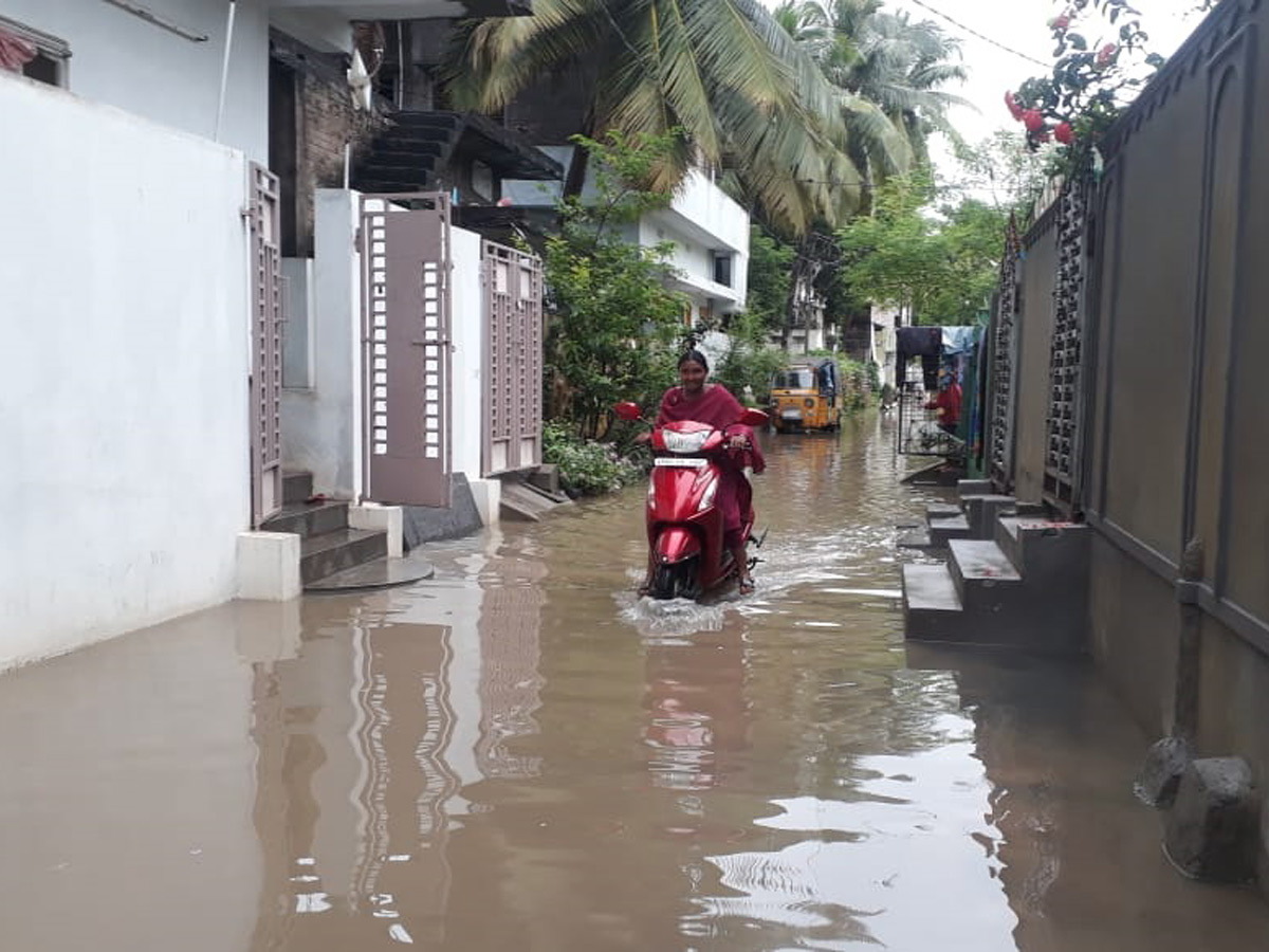 Heavy Rain in Andhra Pradesh Photo Gallery - Sakshi21