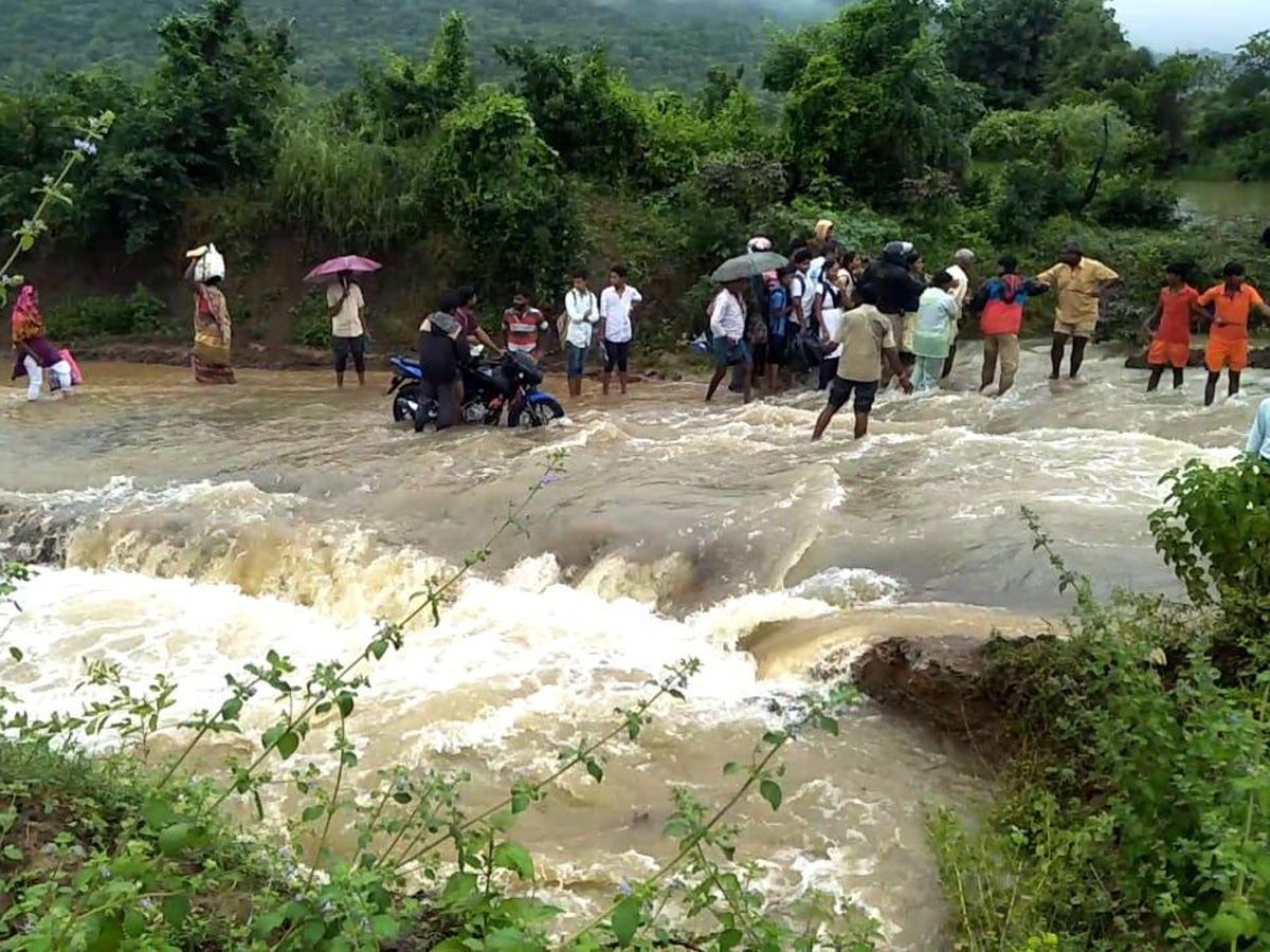 Heavy Rain in Andhra Pradesh Photo Gallery - Sakshi23