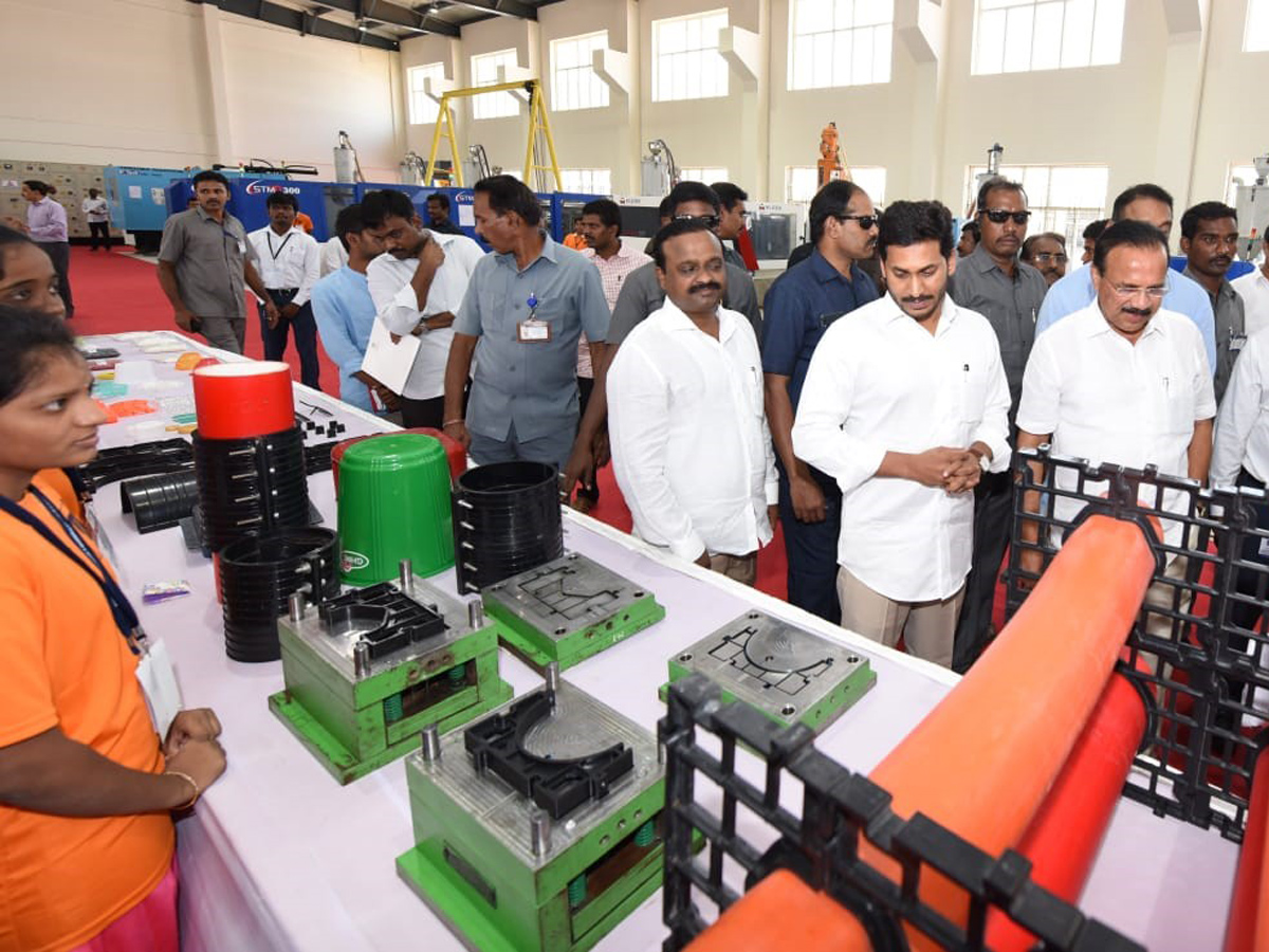 YS Jagan Mohan Reddy To Launch Cipet Buildings At Surampally - Sakshi22