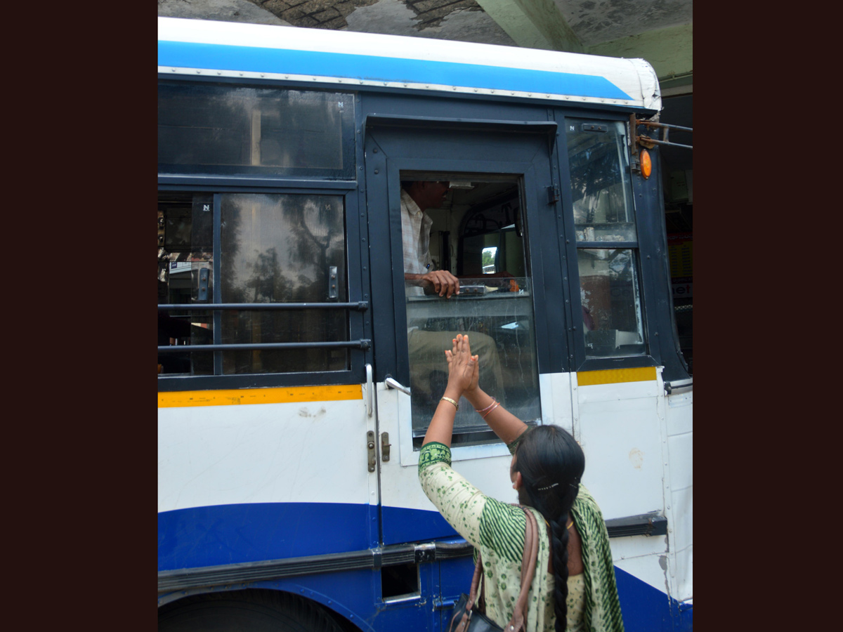 Best Photos of The Week in AP and Telangana october 27 -10-2019 to November 03 -11- 2019 - Sakshi1