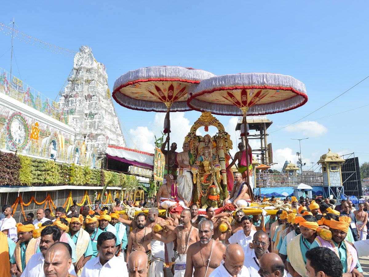 Hanumantha Vahanam Brahmotsavam At Tirumala Photo Gallery - Sakshi1