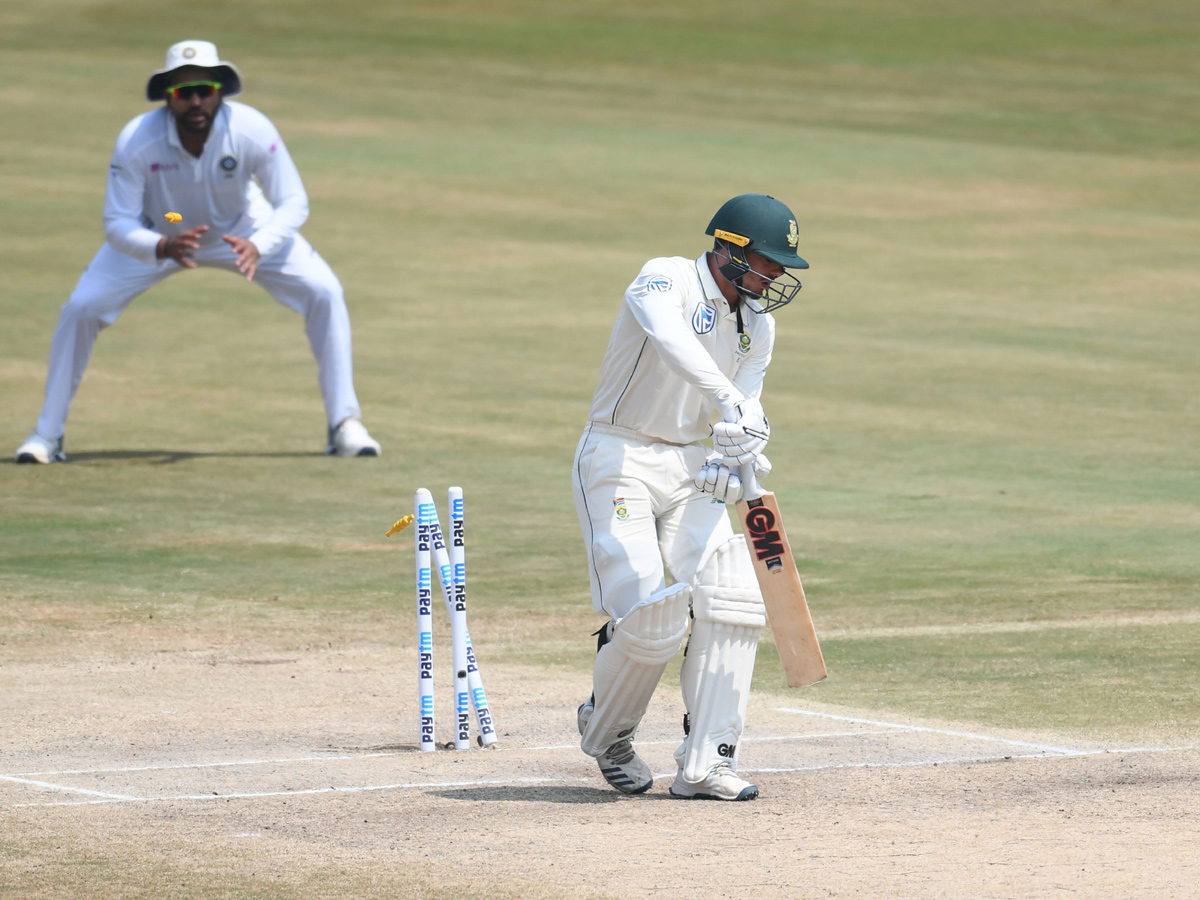 India beat South Africa by 203 runs Photo Gallery - Sakshi17