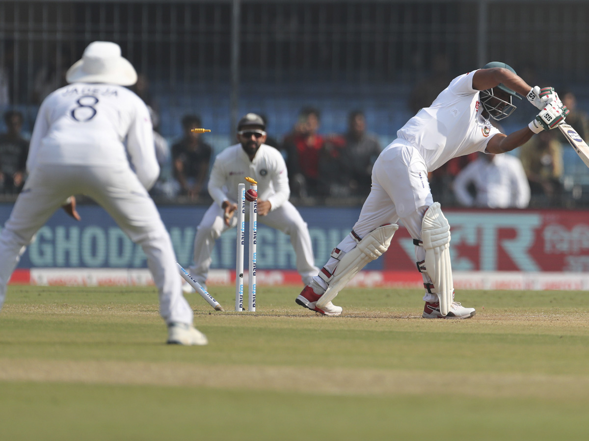 India win first Test against Bangladesh by an innings 130 runs Photo Gallery - Sakshi20