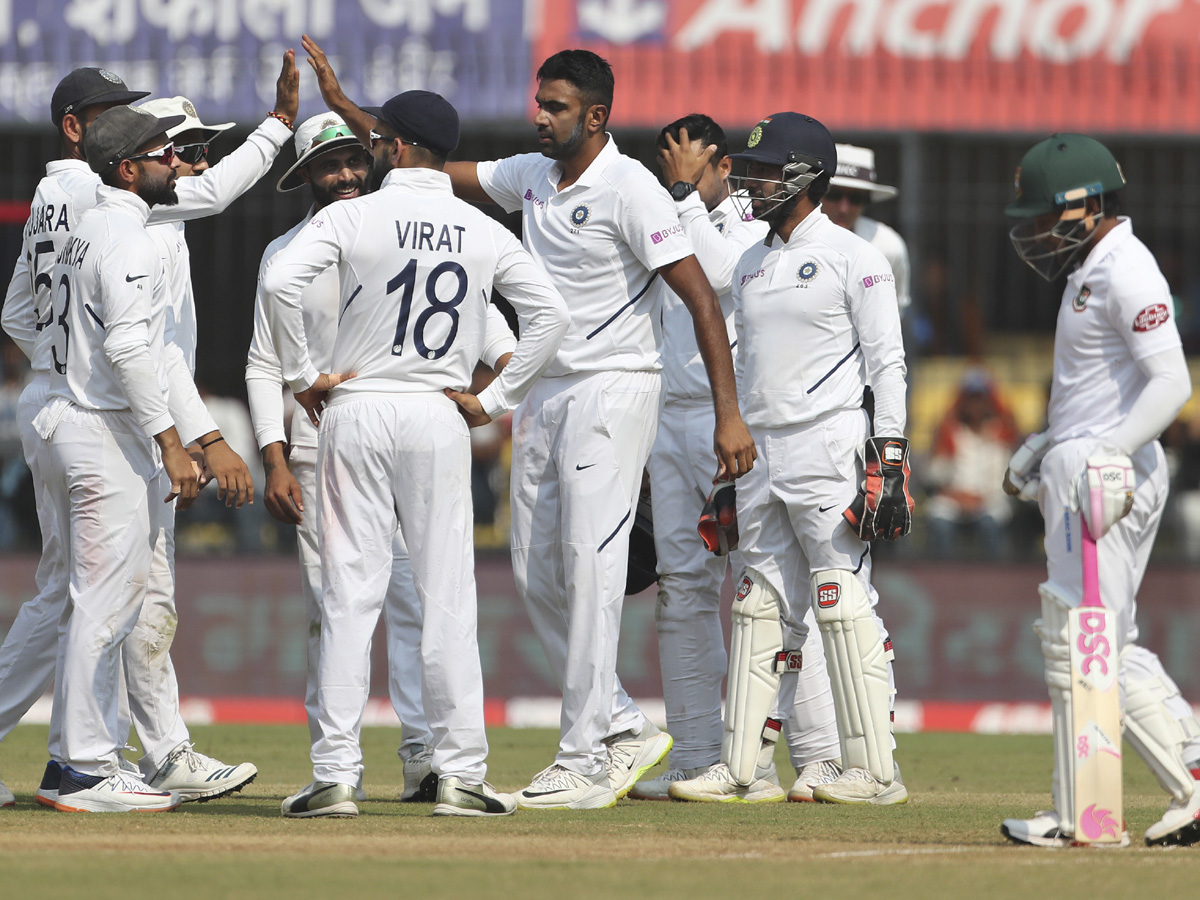 India win first Test against Bangladesh by an innings 130 runs Photo Gallery - Sakshi1