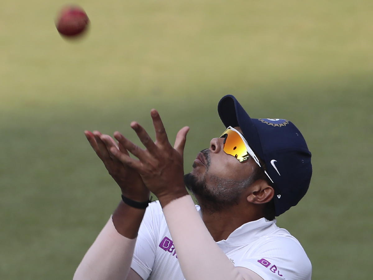 India win first Test against Bangladesh by an innings 130 runs Photo Gallery - Sakshi7