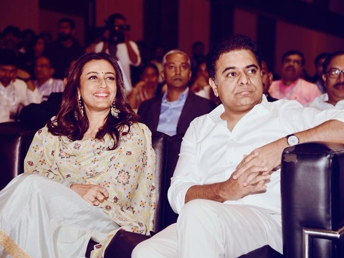 Minister KTR lit the ceremonial lamp and inaugurated the India Joy event Photo Gallery - Sakshi6