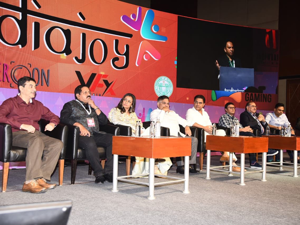 Minister KTR lit the ceremonial lamp and inaugurated the India Joy event Photo Gallery - Sakshi7