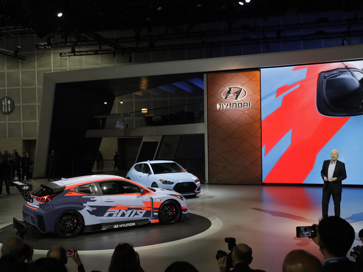 2020 Genesis G90 Debuts at 2019 LA Auto Show Photo Gallery - Sakshi5
