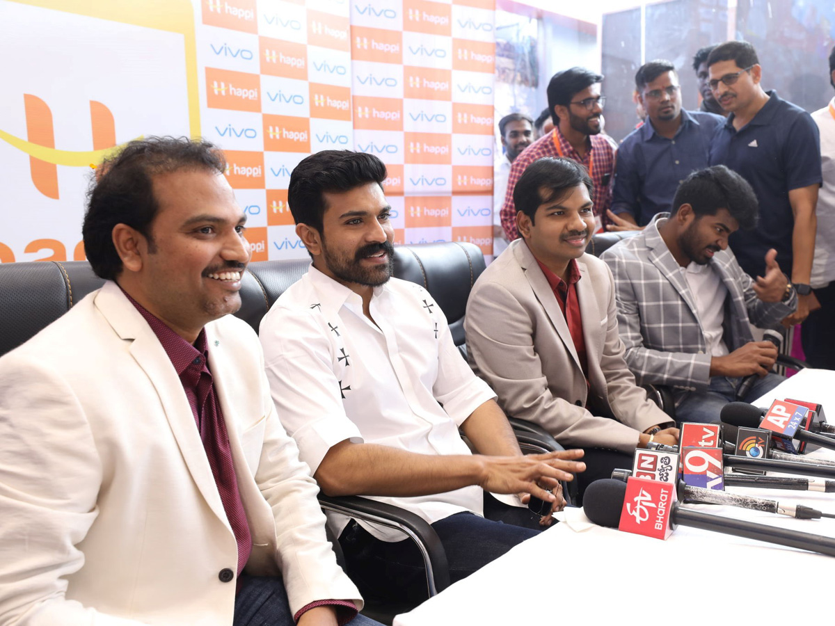 Ram Charan Launches Happi Mobiles At Vijayawada Photo Gallery - Sakshi11