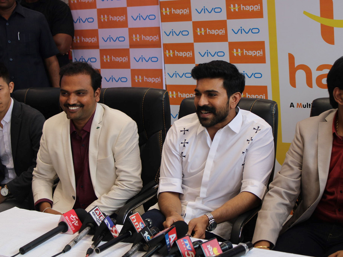 Ram Charan Launches Happi Mobiles At Vijayawada Photo Gallery - Sakshi6