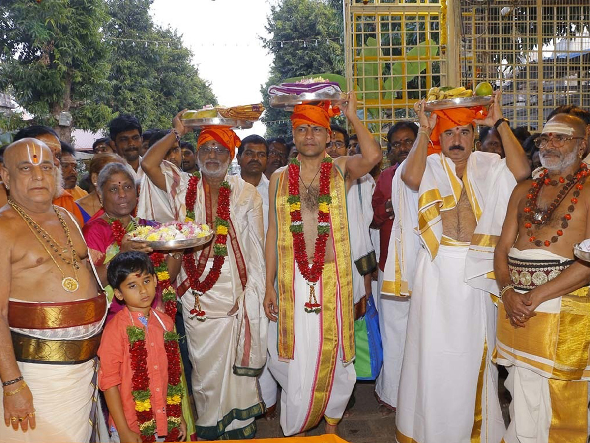 Srisailam Mallikarjuna Swamy In Mayura Vahana Photo Gallery - Sakshi4