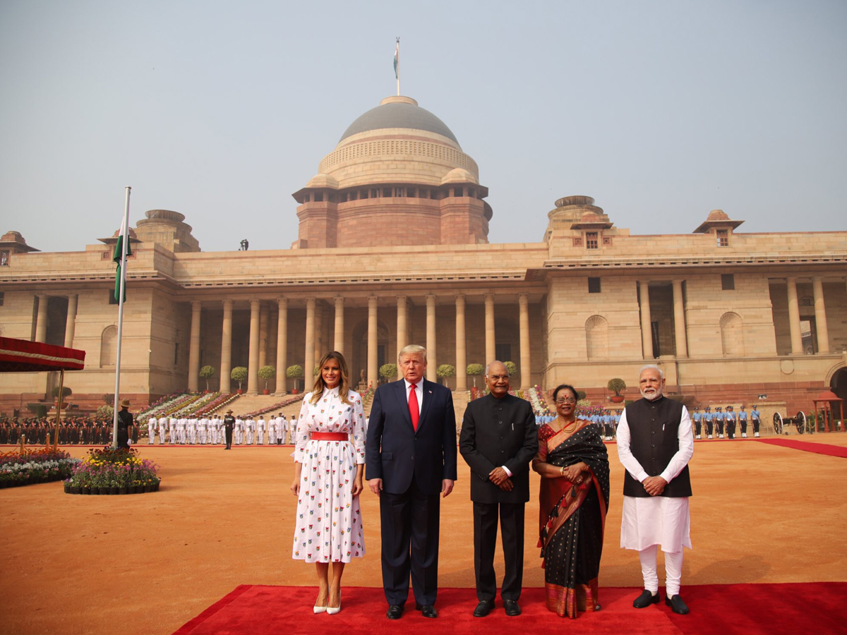 Donald Trump Visits at Rashtrapati Bhavan Photo Gallery - Sakshi4