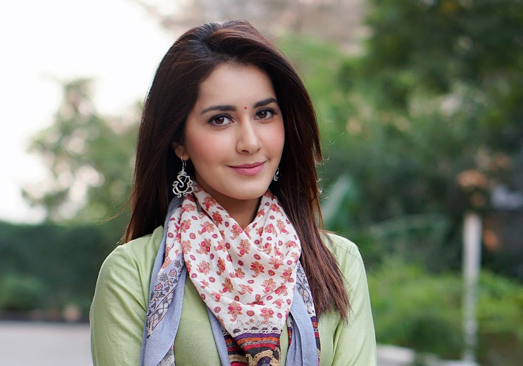 Actress Raashi Khanna Photo Gallery - Sakshi1
