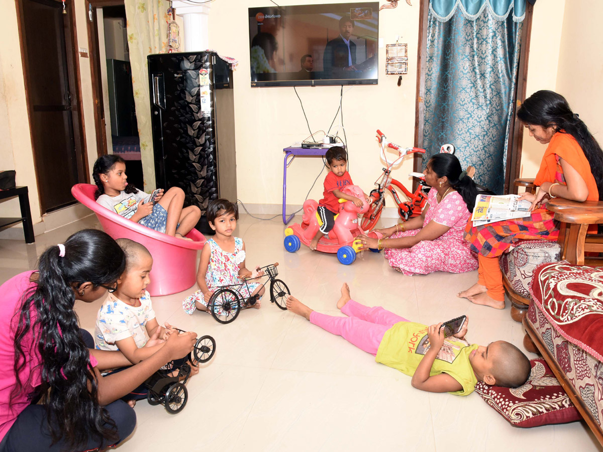 Best photos of the week march 22 to 29,2020 - Sakshi18