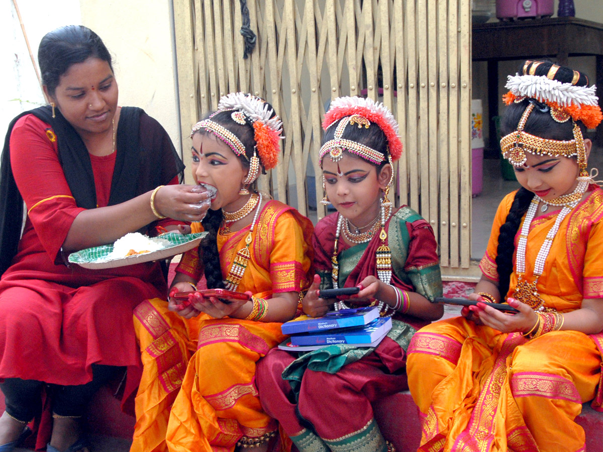 Best photos of the week march 22 to 29,2020 - Sakshi20