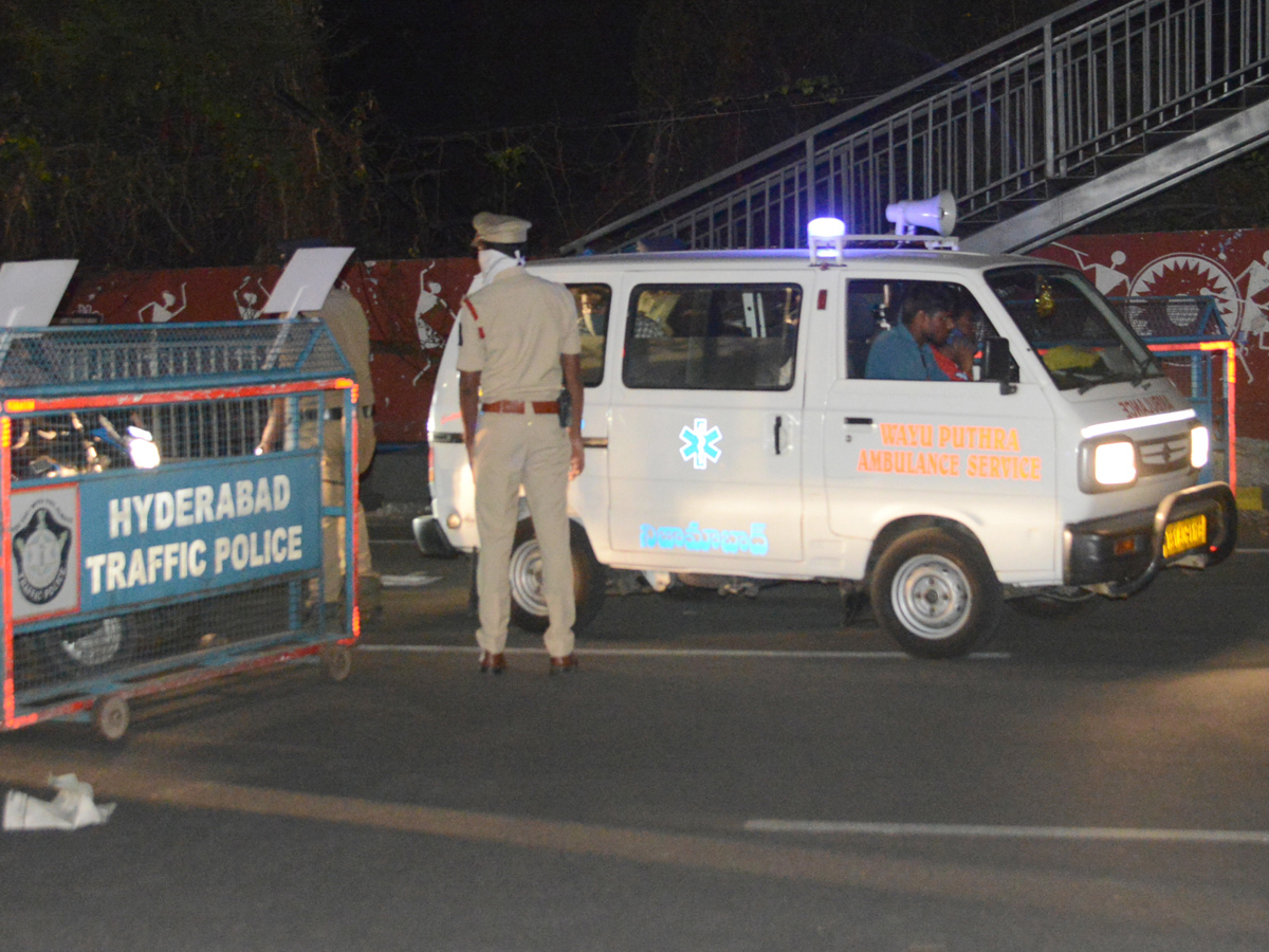 Lockdown Effect On the Telugu States Photo Gallery - Sakshi20