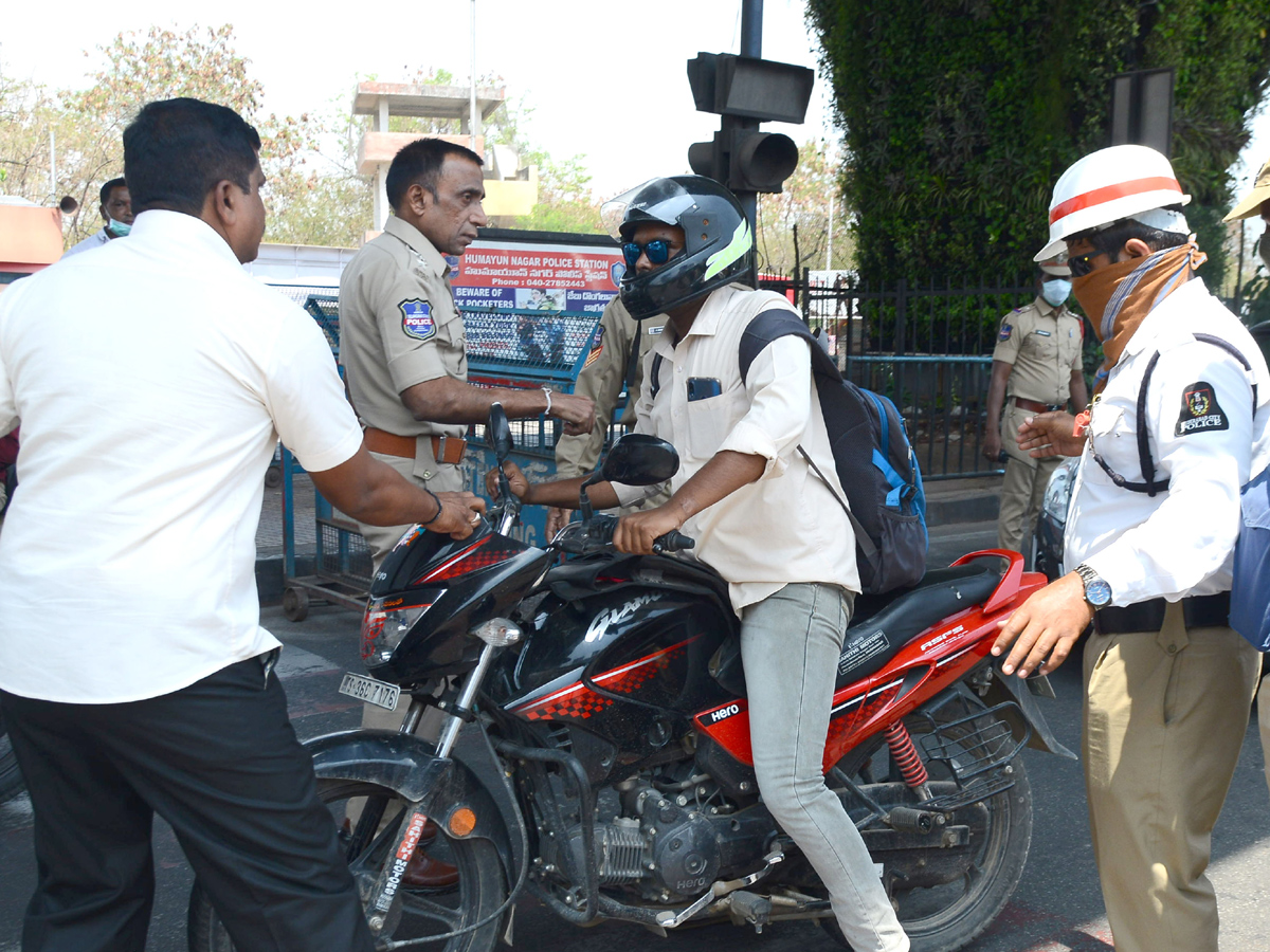 Lockdown Effect On the Telugu States Photo Gallery - Sakshi27