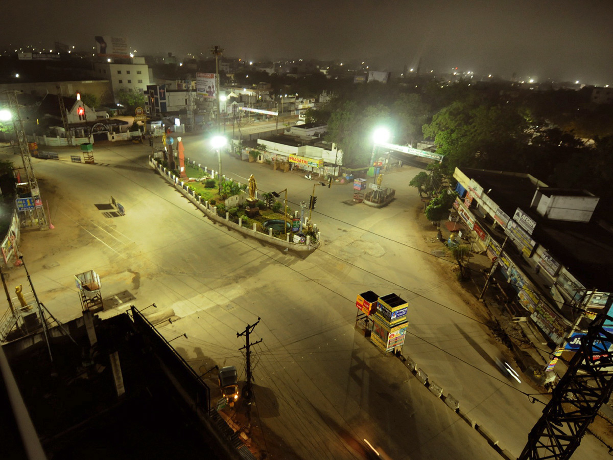 Best photos of the week march 29 to 05,2020 April - Sakshi34