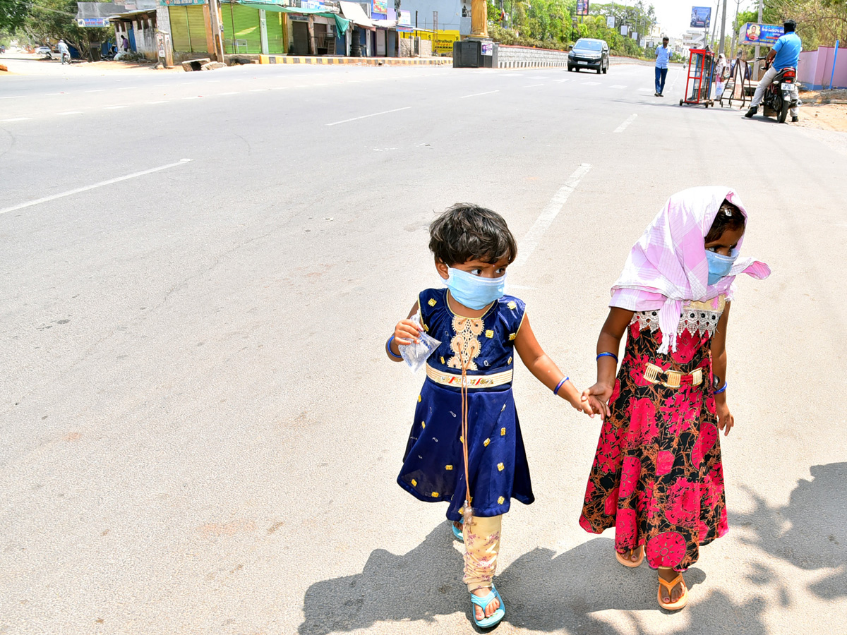Best photos of the week march 29 to 05,2020 April - Sakshi39