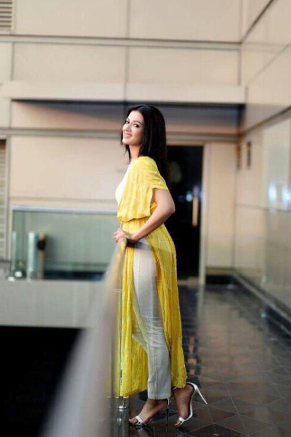 Actress catherine tresa Exclusive Photo Gallery - Sakshi22