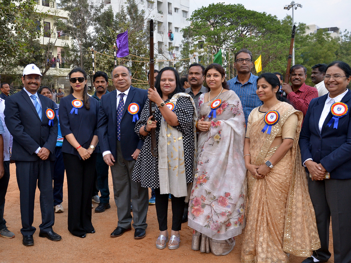 Tug of War Team Winner Of the Principal Secretary Team - Sakshi4